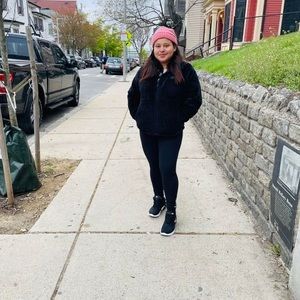 Meet your Posher, Johanna